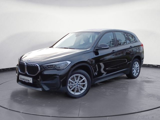 BMW X1 sDrive18i Advantage Panodach / Navi / Sitz el