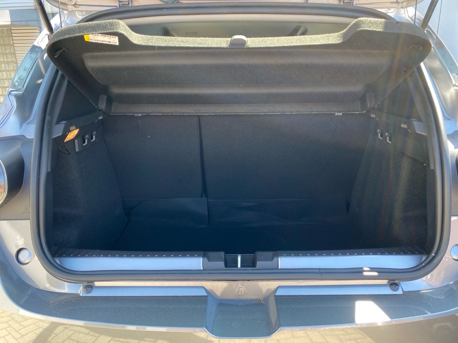 Fahrzeugabbildung Dacia Sandero III 1.0 TCe 110 Stepway Expression *Sitz
