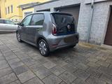 Volkswagen Gepflegter e-up! mit Batterie Granatie  Vollaus. - graue Volkswagen e-up!