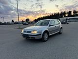 Volkswagen Golf 1.9TDI 74kW Champ