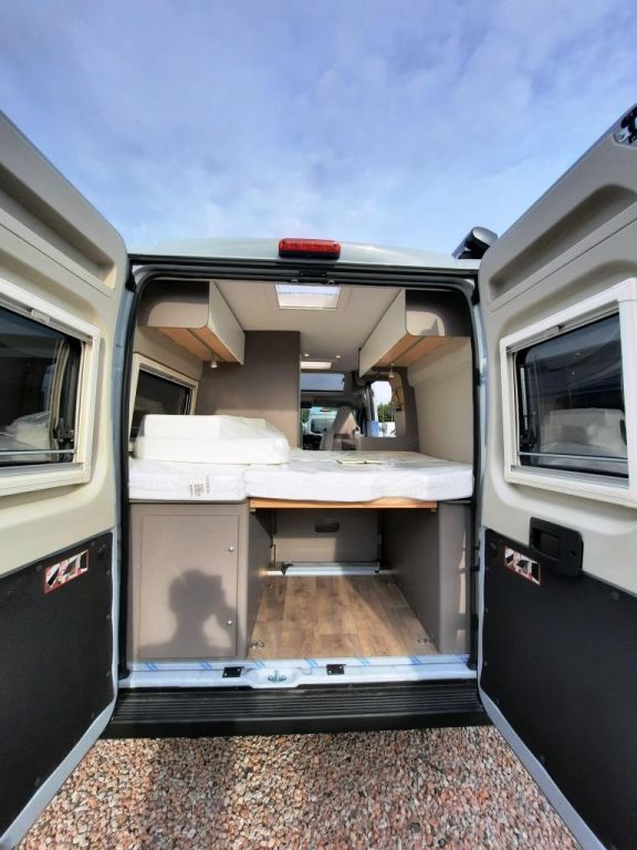 Fahrzeugabbildung LMC Innovan 540 Verfüg./Sparen Sie 12.681,- €