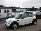 MINI Cooper D , Klima - mit Diesel-Antrieb: Beige, Freisprecheinrichtung, Kleinwagen