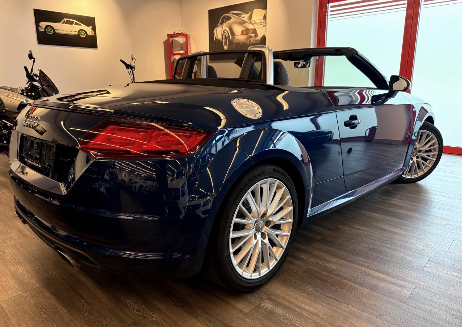 Audi TT Roadster 1.8 TFSI SLine Plus Paket Navi Klima