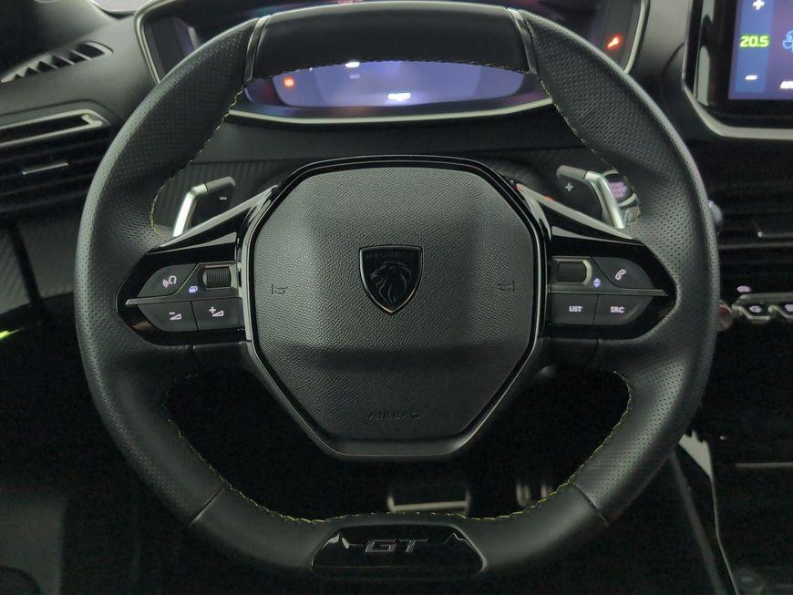 Peugeot 2008 BlueHDi 130 EAT8 GT