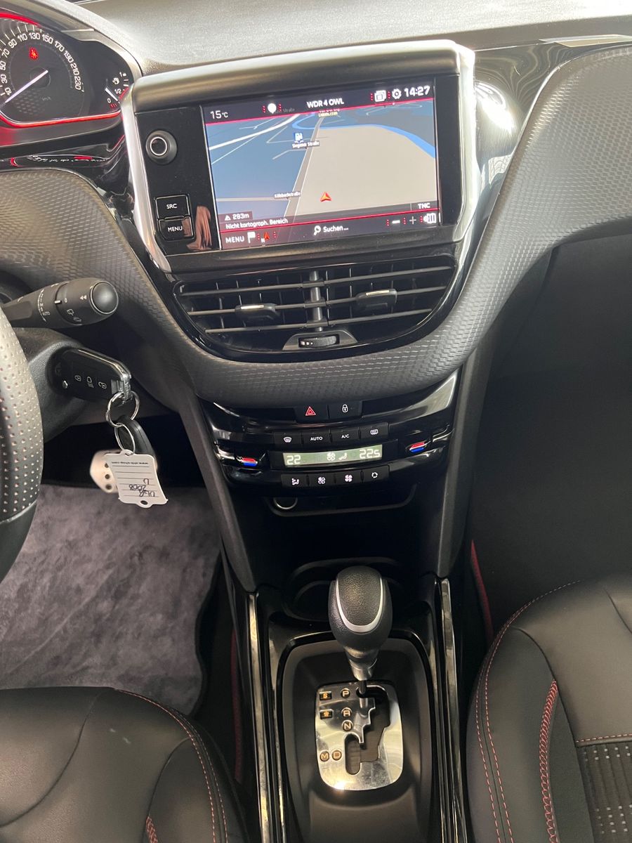 Fahrzeugabbildung Peugeot 2008 Allure GT LINE AUTOMATIK*DACHHIMMEL MIT LED