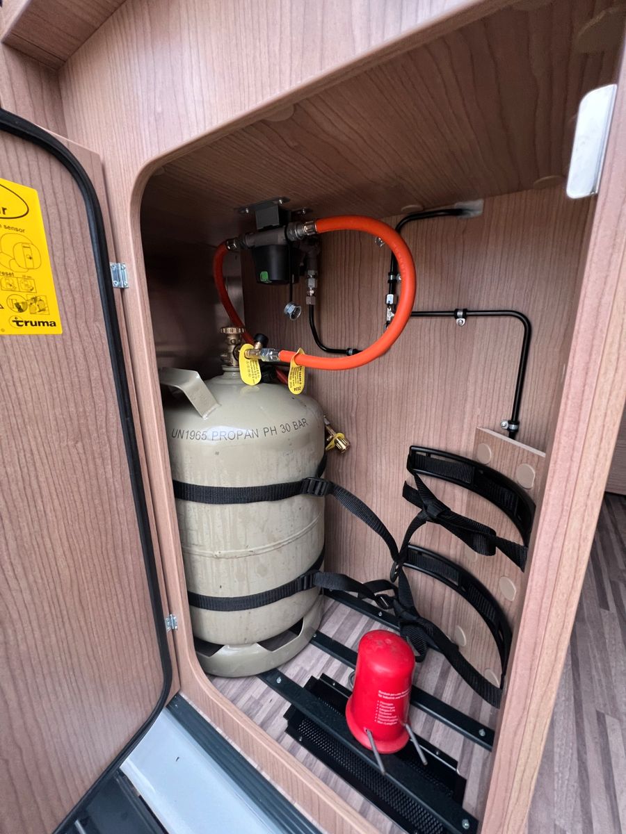 Fahrzeugabbildung Malibu Malibu Van compact 600 LE