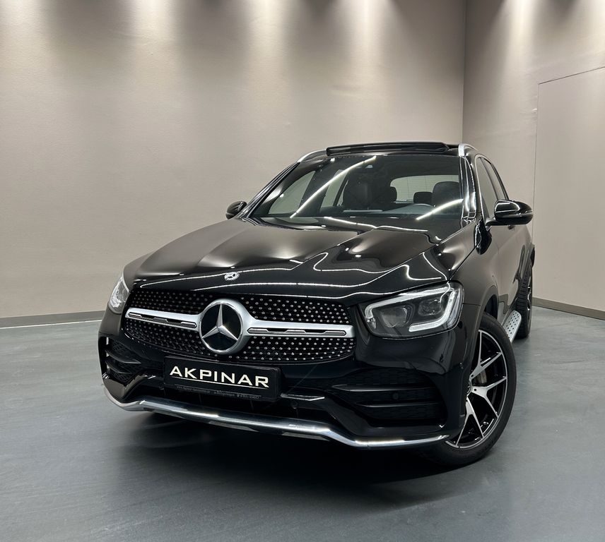 Mercedes-Benz GLC 300 GLC300 4M *AMG LINE*PANO*KAMERA*AHK*LED*CARPLAY*