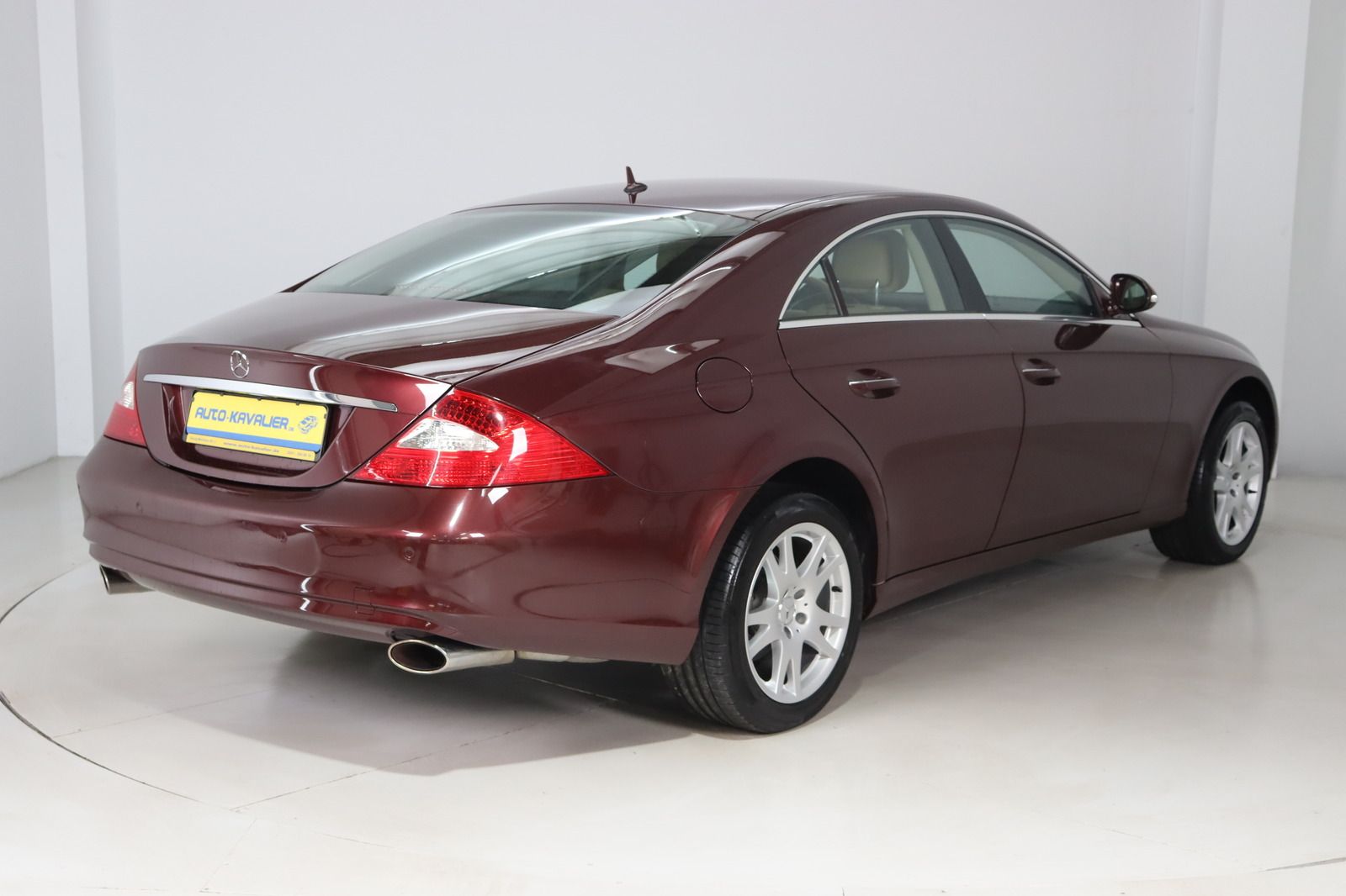 Fahrzeugabbildung Mercedes-Benz CLS 350 CGI Navi * Xenon * 1.Hand