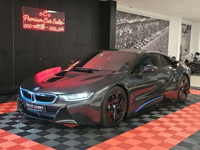 BMW i8 Coupe (CAMERA/HEADUP/LED/SHZ/HARMAN