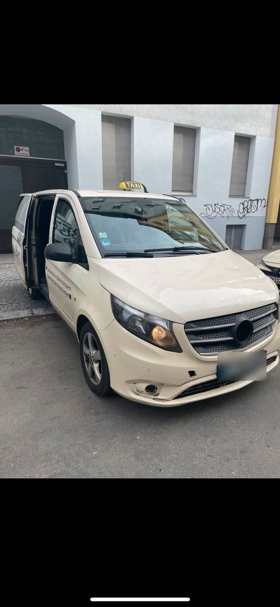 MERCEDES-BENZ Mercedes Benz Vito Taxi