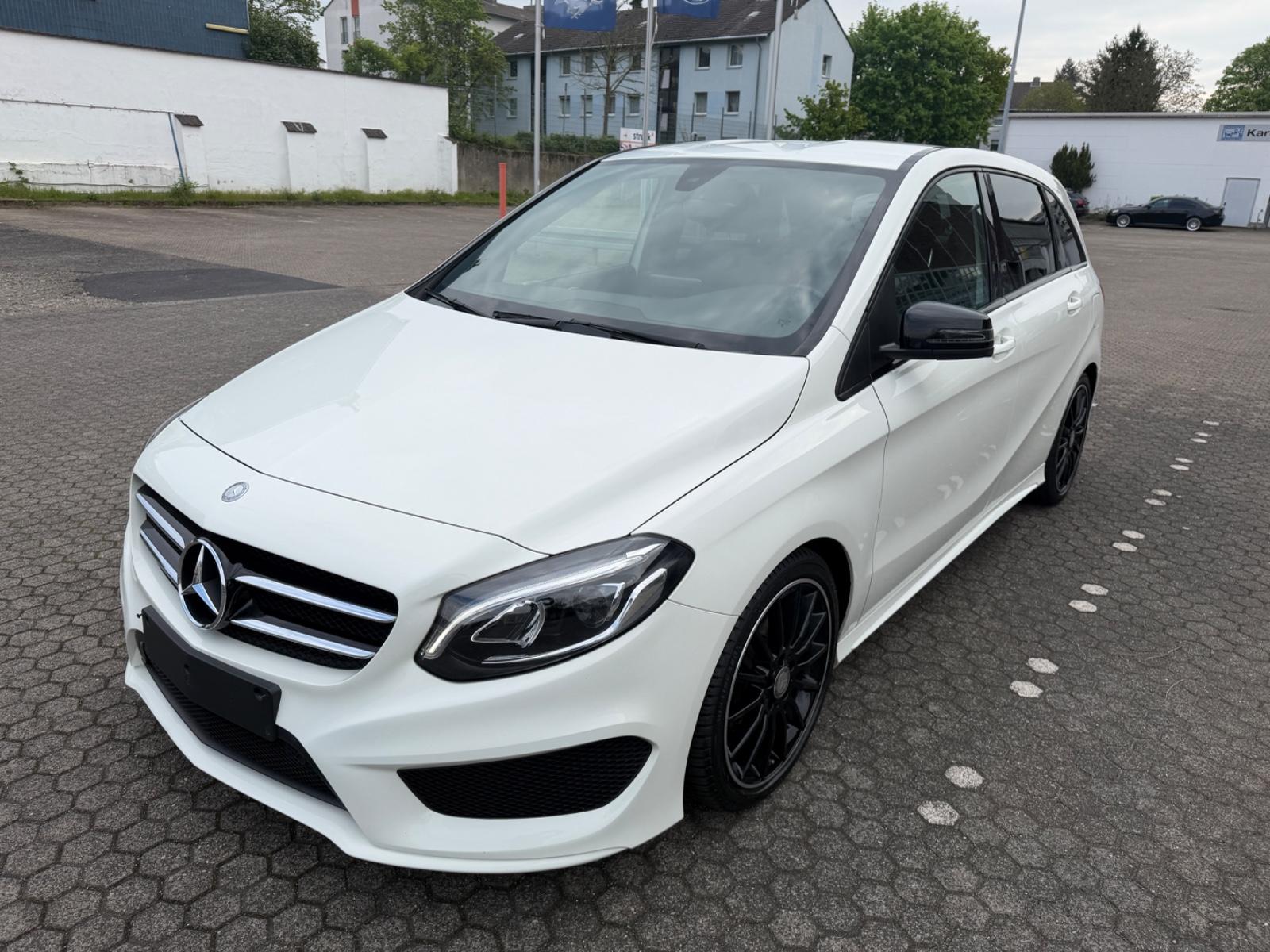 Mercedes-Benz B 180d.  AMG Line