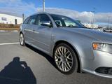 Audi S4 4.2 quattro tiptronic Avant - - Audi S4 aus 2005: Kombi