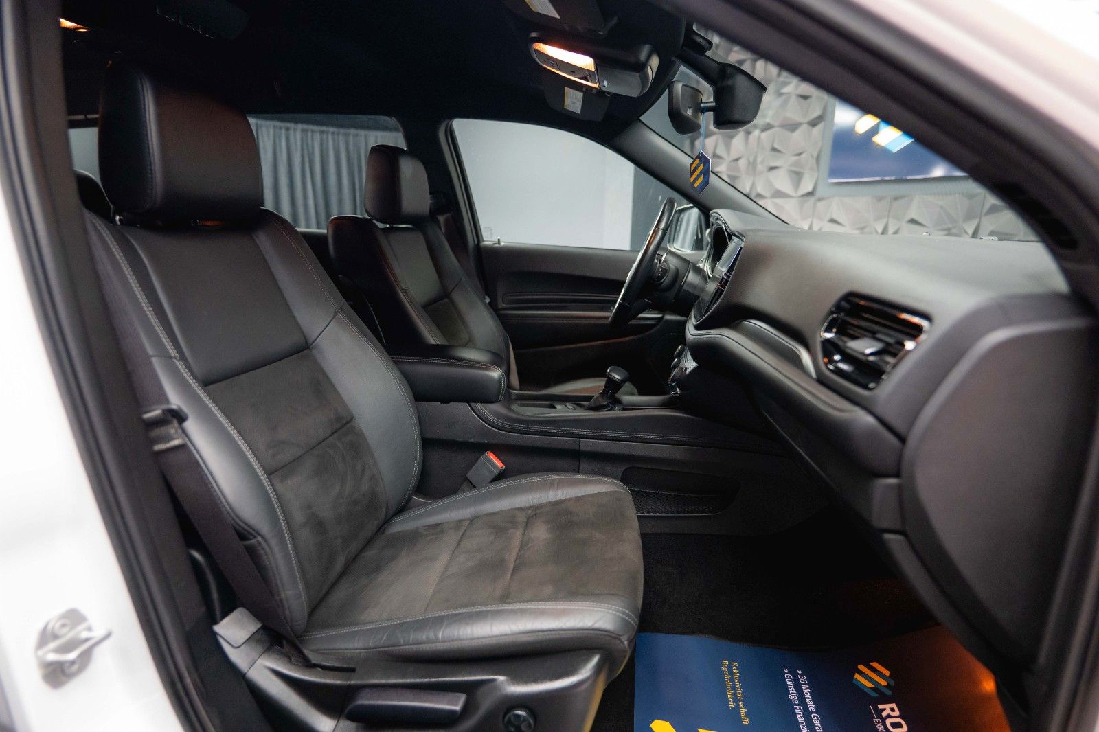 Fahrzeugabbildung Dodge Durango 3.6 V6 GT 4x4 SRT Night-Paket Modell 22