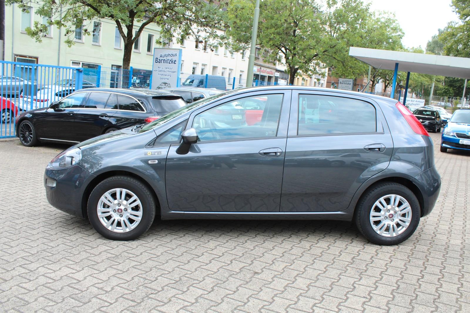 Fiat Punto Young * PDC * Navi * Klima *