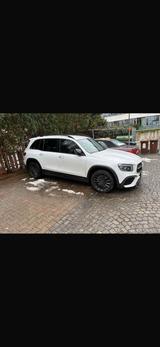 Mercedes-Benz GLB 250 4MATIC DCT - - Mercedes-Benz GLB 250: Von Privat