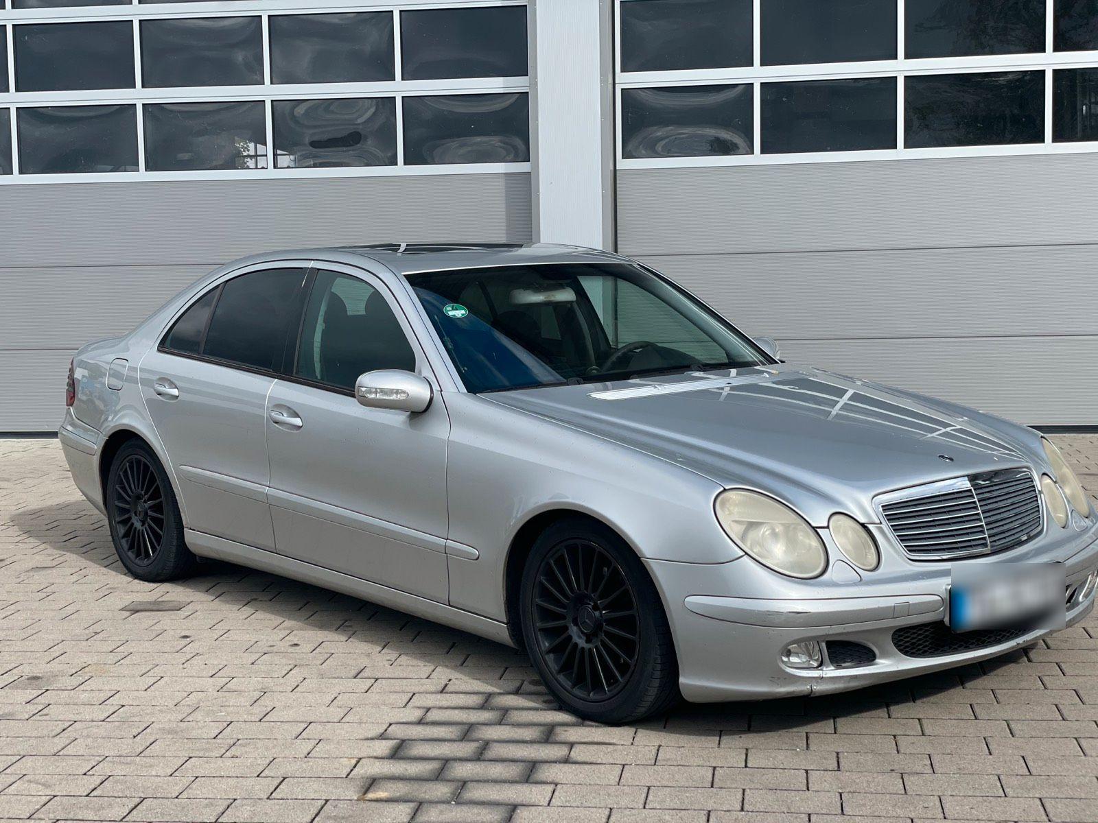Mercedes-Benz 200