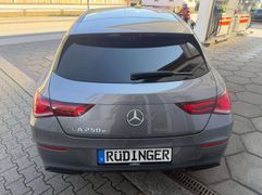 Mercedes-Benz CLA 250 2021 — Vorschau 3