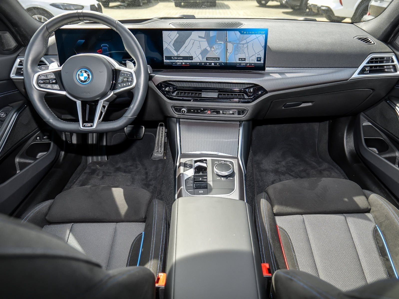 BMW 330 - Bild 4