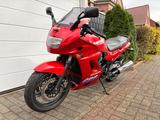 Kawasaki GPZ 1100 - KAWASAKI GPZ 1100