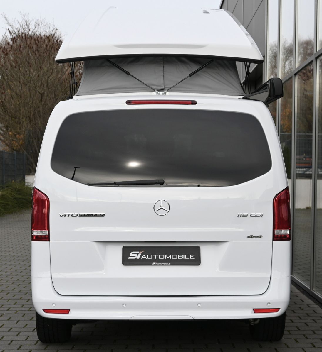 Fahrzeugabbildung Mercedes-Benz Vito VANSTAR PÖSSL 119 CDI 4MAT. Tourer Pro Lang