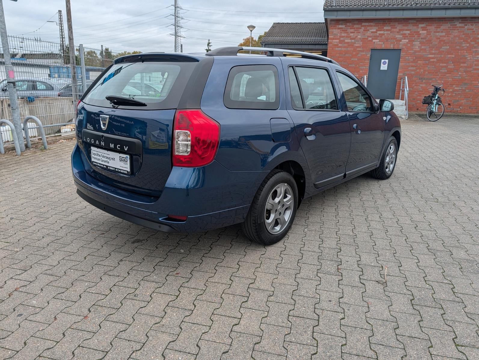 Dacia Logan 2015 — photo 10