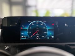 MERCEDES-BENZ A 180 Progressive Limousine - Thumbnail 21