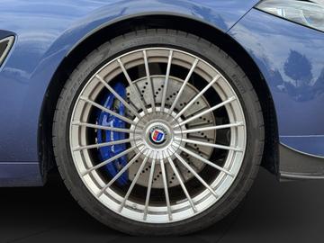 2026 Alpina B8 — миниатюра 14