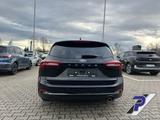 Ford Focus Turnier Titanium Edition LED+NAVI+TEMPOMAT - Ford Focus: Titanium Edition