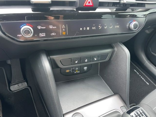 Fahrzeugabbildung Kia Sportage Vision LED Kamera Fernlichtass Navi