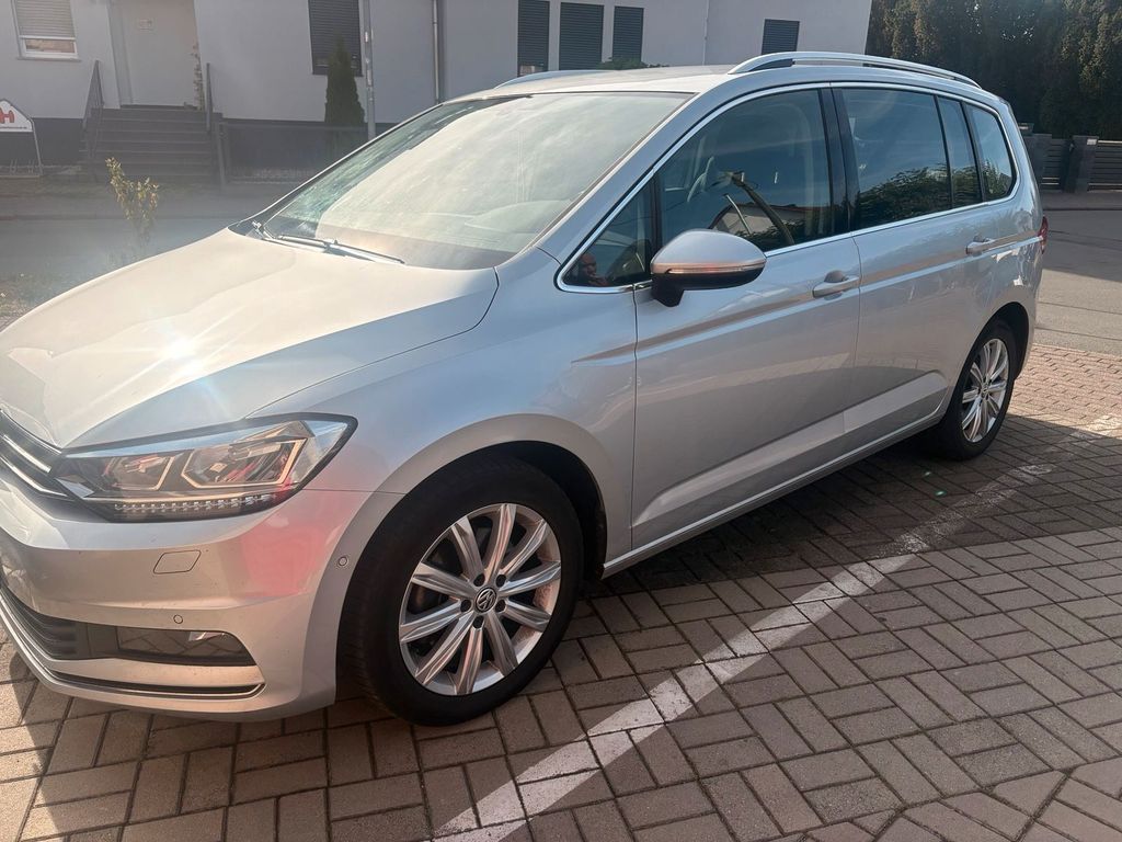 Image of Volkswagen Touran