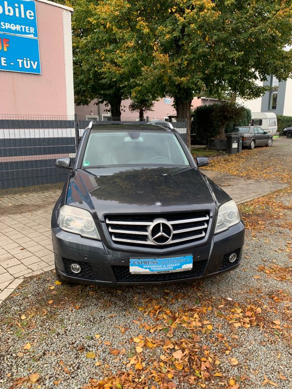 Mercedes-Benz GLK 320