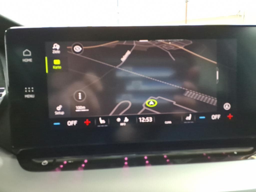 Skoda Octavia Combi Ambition 4x4 2.0 TDI DSG PDC*Tempo
