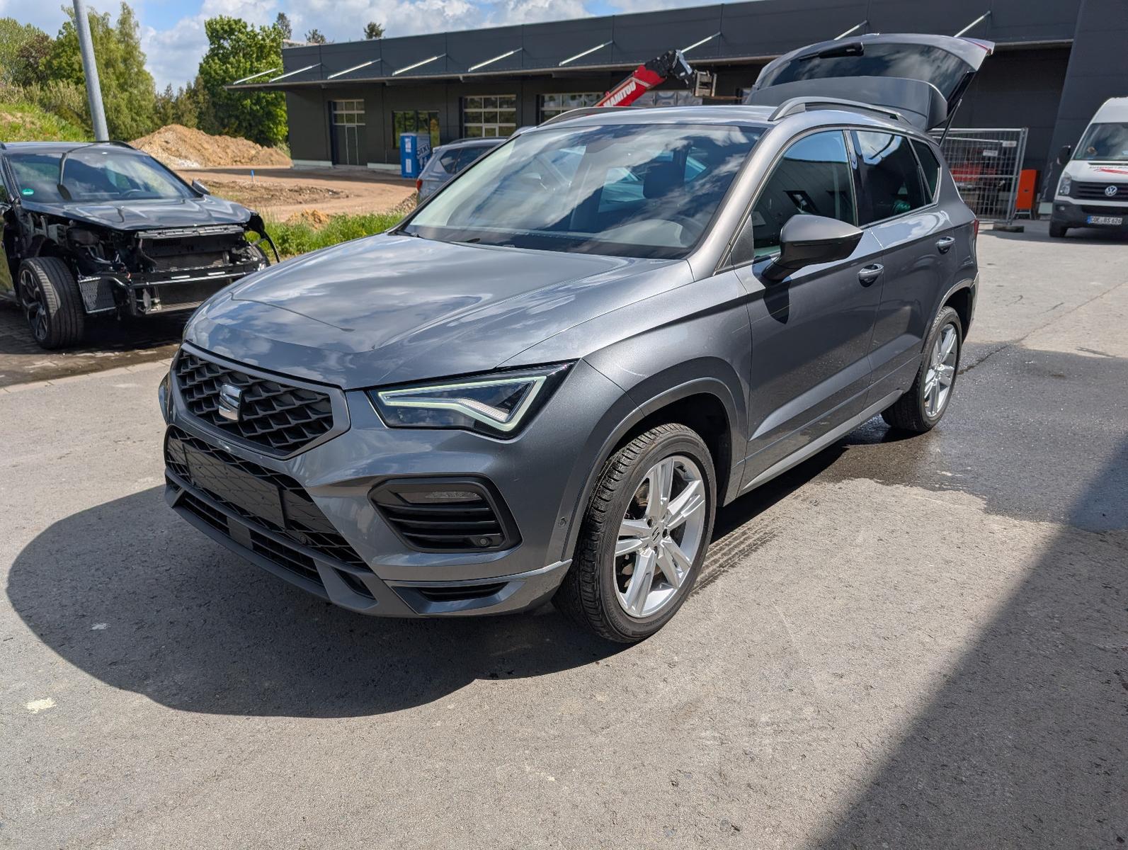 Seat Ateca FR 1,5 TSI DSG *AHK*Navi*Paket M*