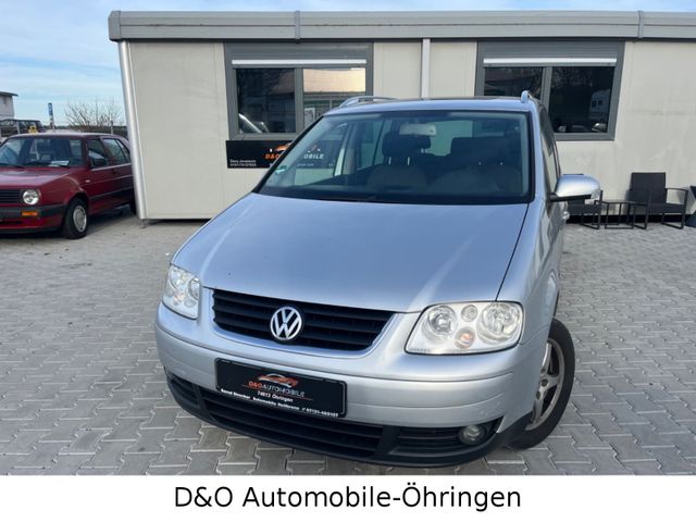 Volkswagen Touran Highline 2.0 TDI LM-Felgen *TÜV NEU*