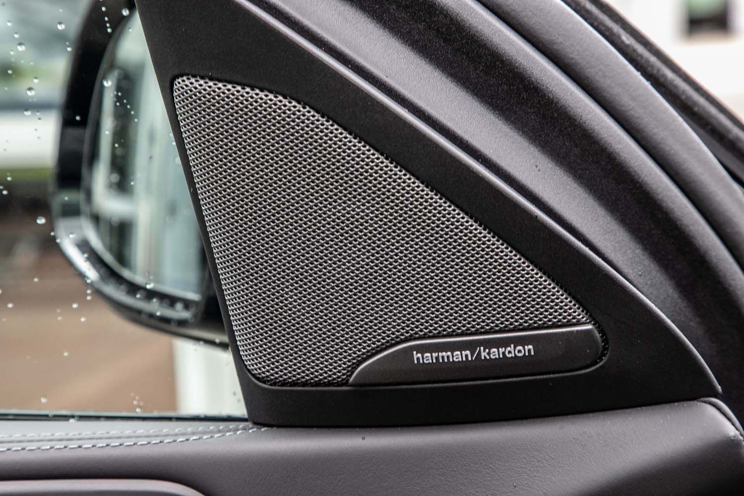 BMW X6 M - Bild 12