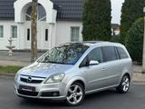 Opel Zafira B Cosmo*SERVICE NEU* - gebrauchte Opel Zafira aus dem Jahr 2008