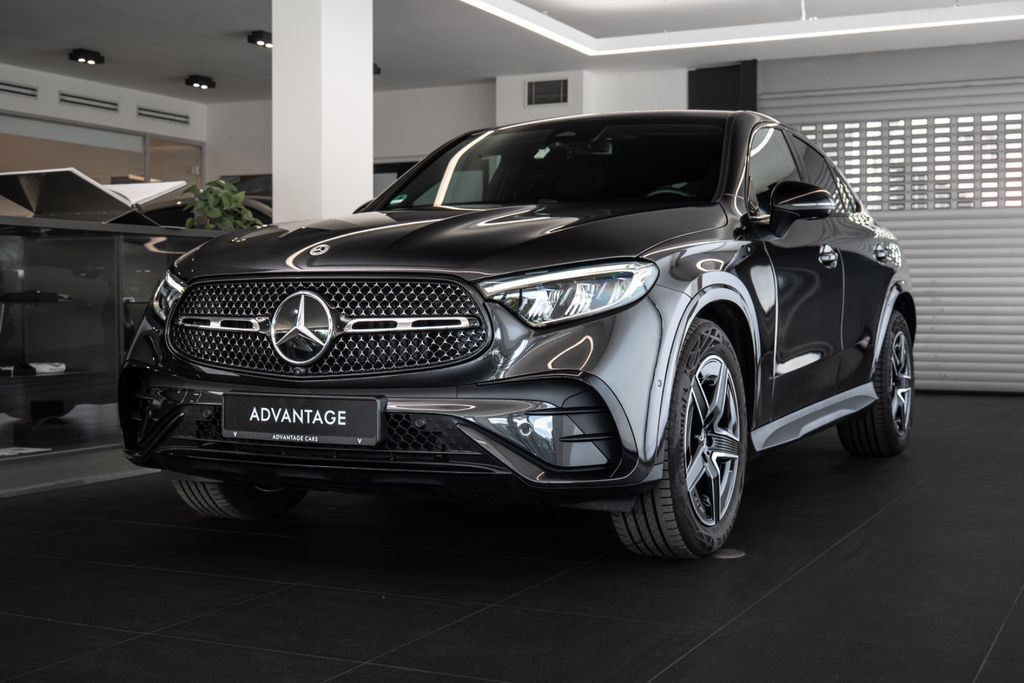 Mercedes-Benz GLC 220 — hlavná fotografia
