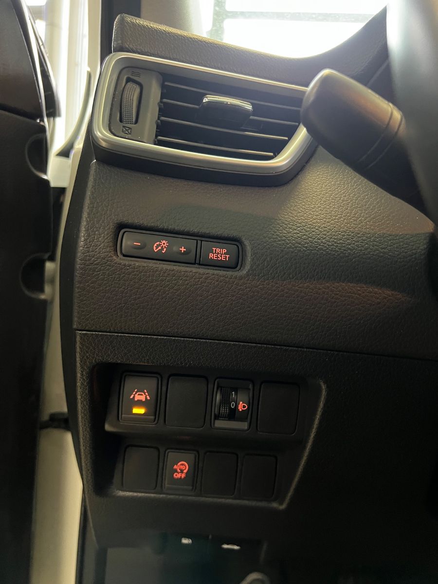 Fahrzeugabbildung Nissan Qashqai N-Connecta *1.HAND* NUR 22.005KM*