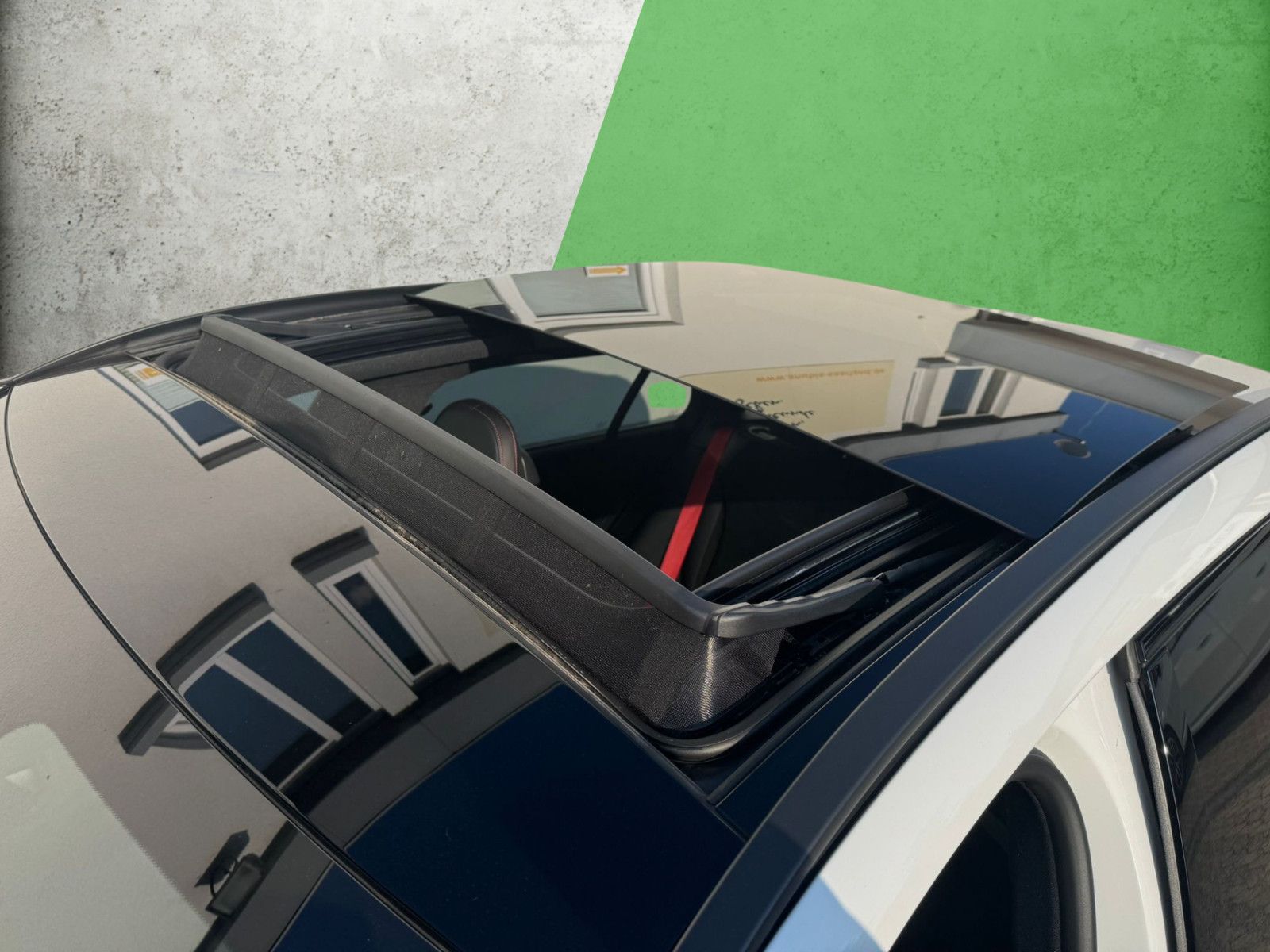 Fahrzeugabbildung Mercedes-Benz C 43 AMG T 4MATIC PANO*DISTR.* AHK*HUD*360°Kam.*