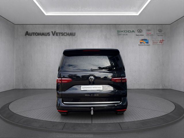 T7 Multivan 2.0 TDI DSG Style Bluetooth Navi LED