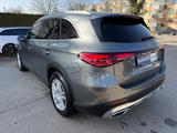 Mercedes-Benz GLC 220 d 4Matic AUT~Kam~Leder~Ambie~Spur~AHK - Gebrauchtwagen mit Navigationssystem