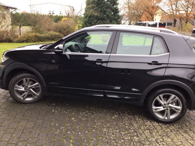 Volkswagen VW T CROSS R LINE   5  MONATE  NP. 36500.-...