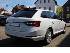 Fahrzeugabbildung Skoda Superb Ambition*Navi*AppConnect!*Winterpaket*Xen