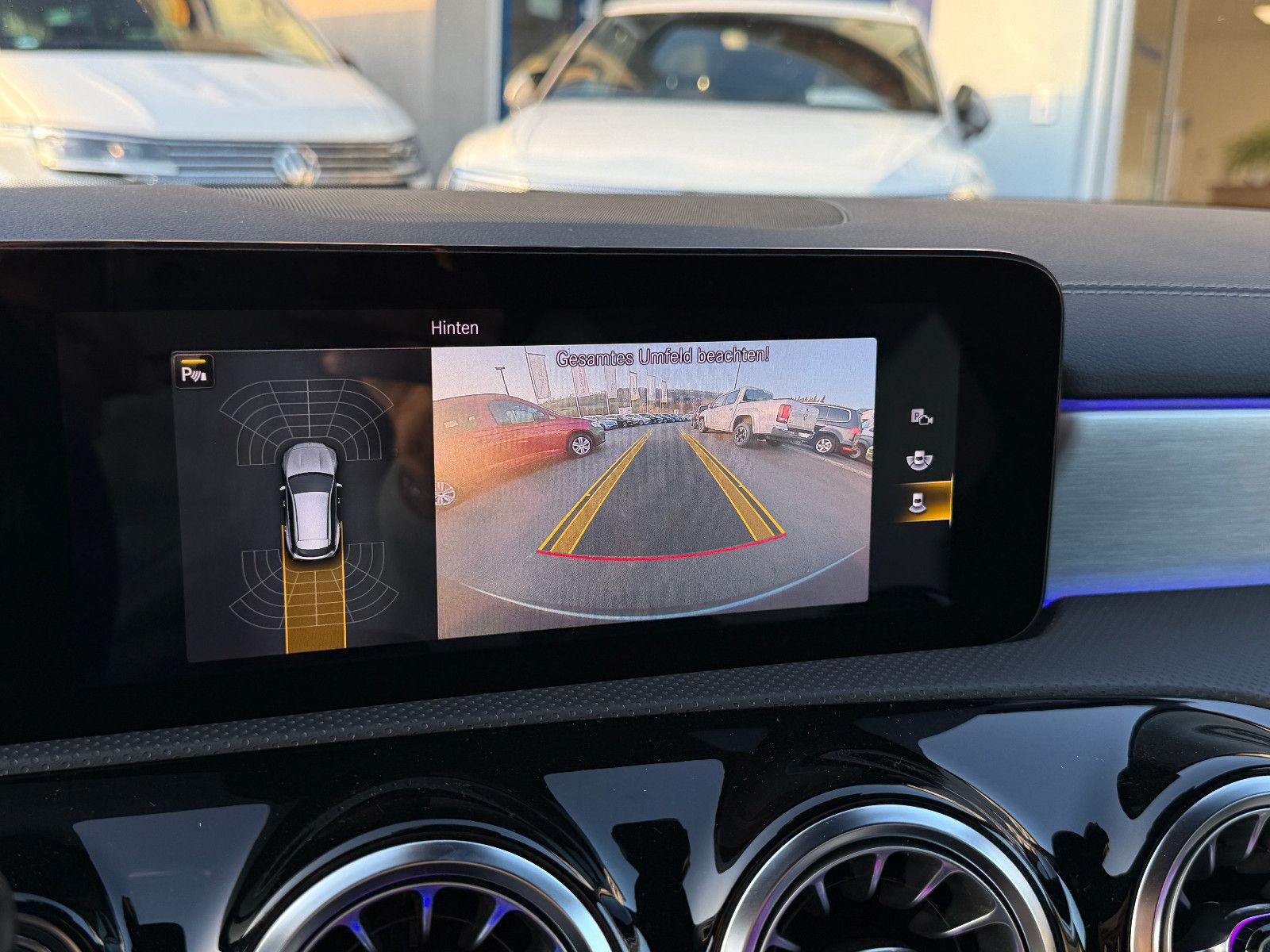 Fahrzeugabbildung Mercedes-Benz CLA 250 SB AMG-Line ACC Leder LED Memory Kamera