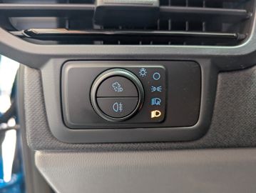 Ford Tourneo Custom 2.0 EcoBlue SPORT L2