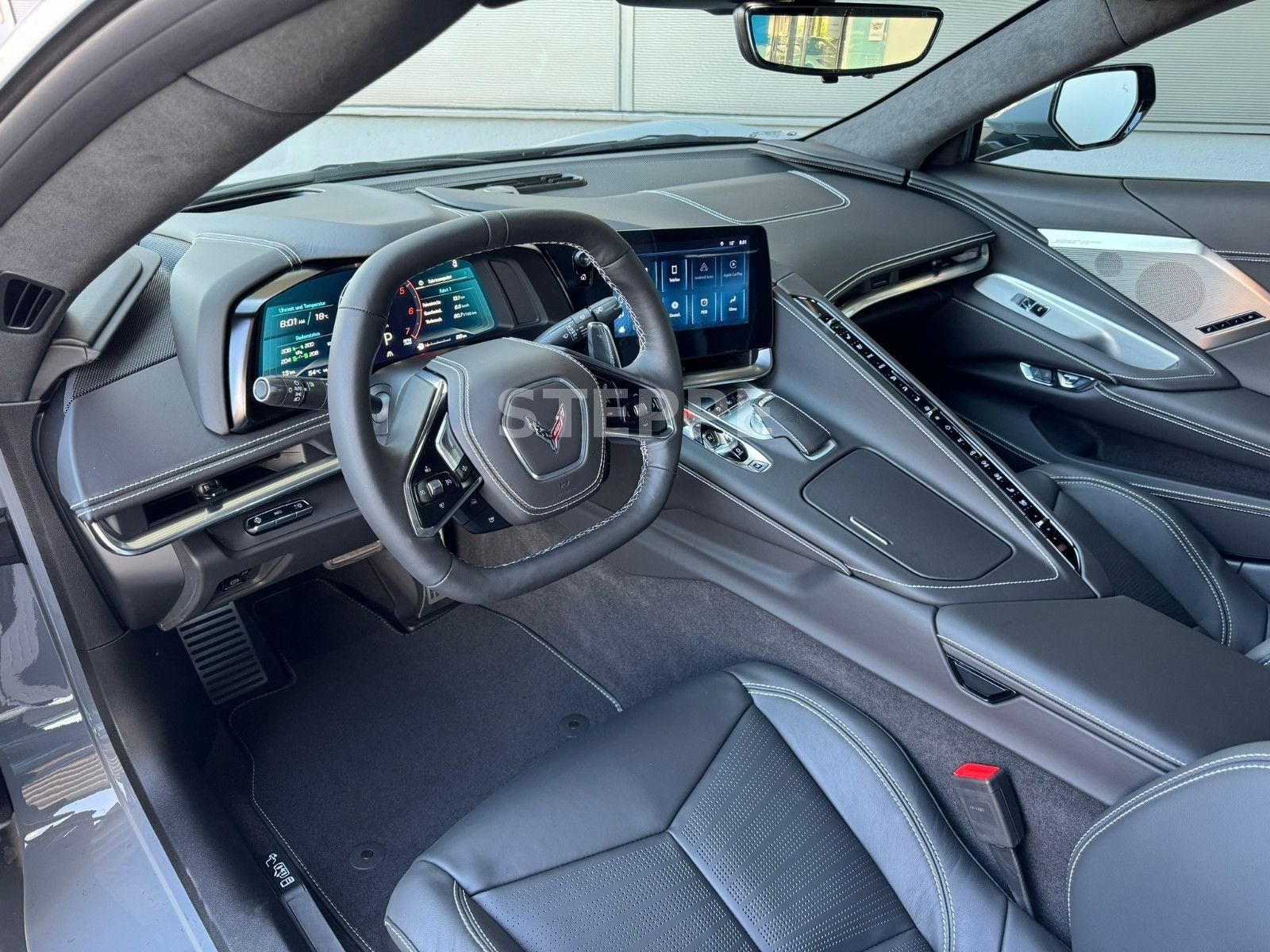 Corvette C8 Stingray Coupe 6,2 V8 3LT Europamodell STEPPE