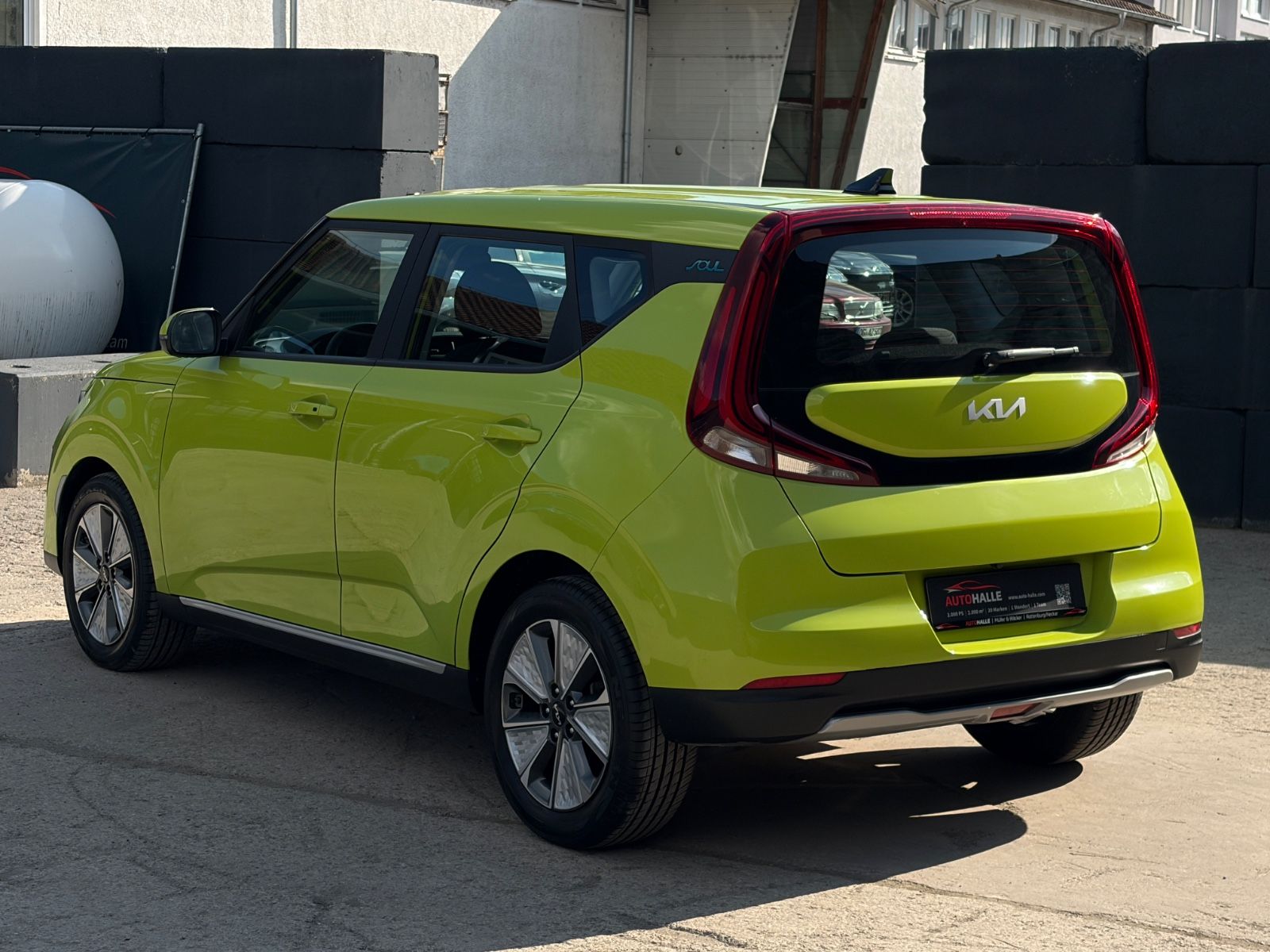 Fahrzeugabbildung Kia e-Soul Edition 39kW LED ACC LKA Kamera CarPlay