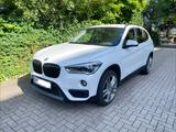 BMW X1 xDrive 25d Navi/Kamera/19"/HUD/LED/Sportsitze