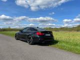 BMW M4 ///M Performance Vollausst. Driver's Package - BMW M4 in Duisburg