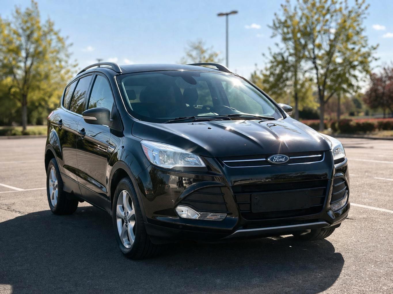 Ford Kuga Titanium, AHK, SHZ,